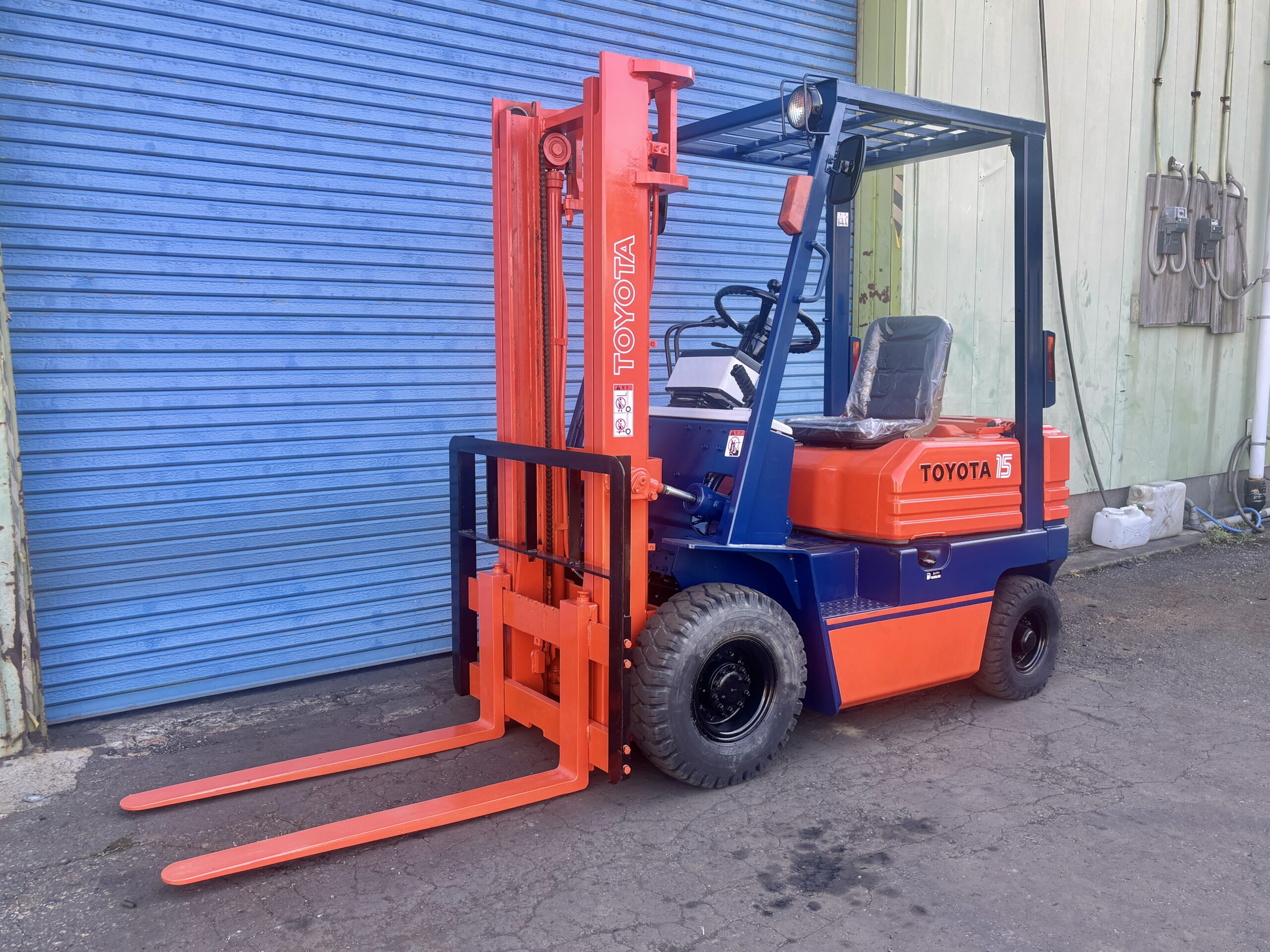 1.5トンガソリンフォークリフト トヨタ 5FGL15 (7) 1.5トンガソリンフォークリフト トヨタ 5FGL15 (7)