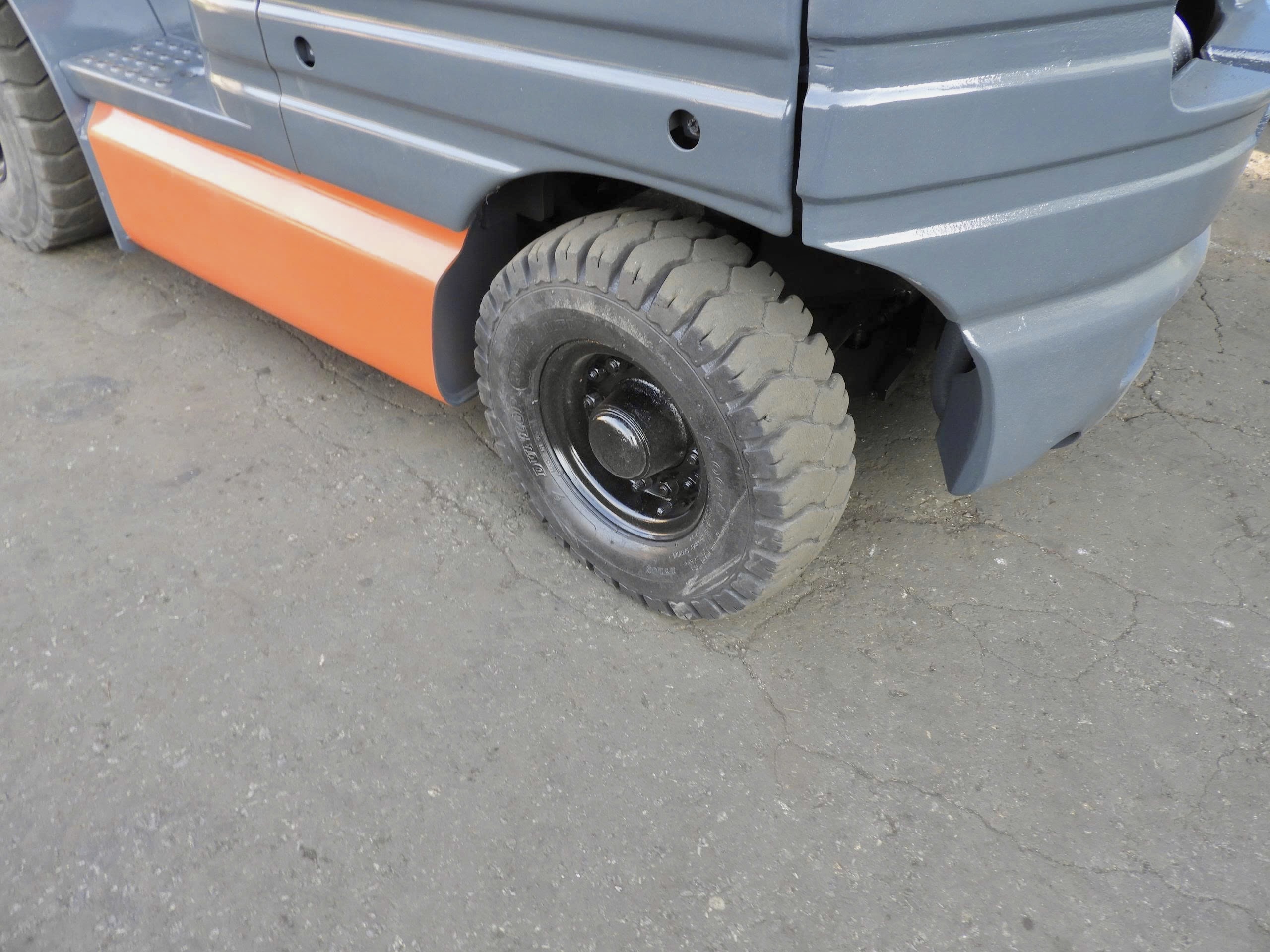 1トンガソリンフォークリフト TOYOTA 6FGL10 (14) 1トンガソリンフォークリフト TOYOTA 6FGL10 (14)