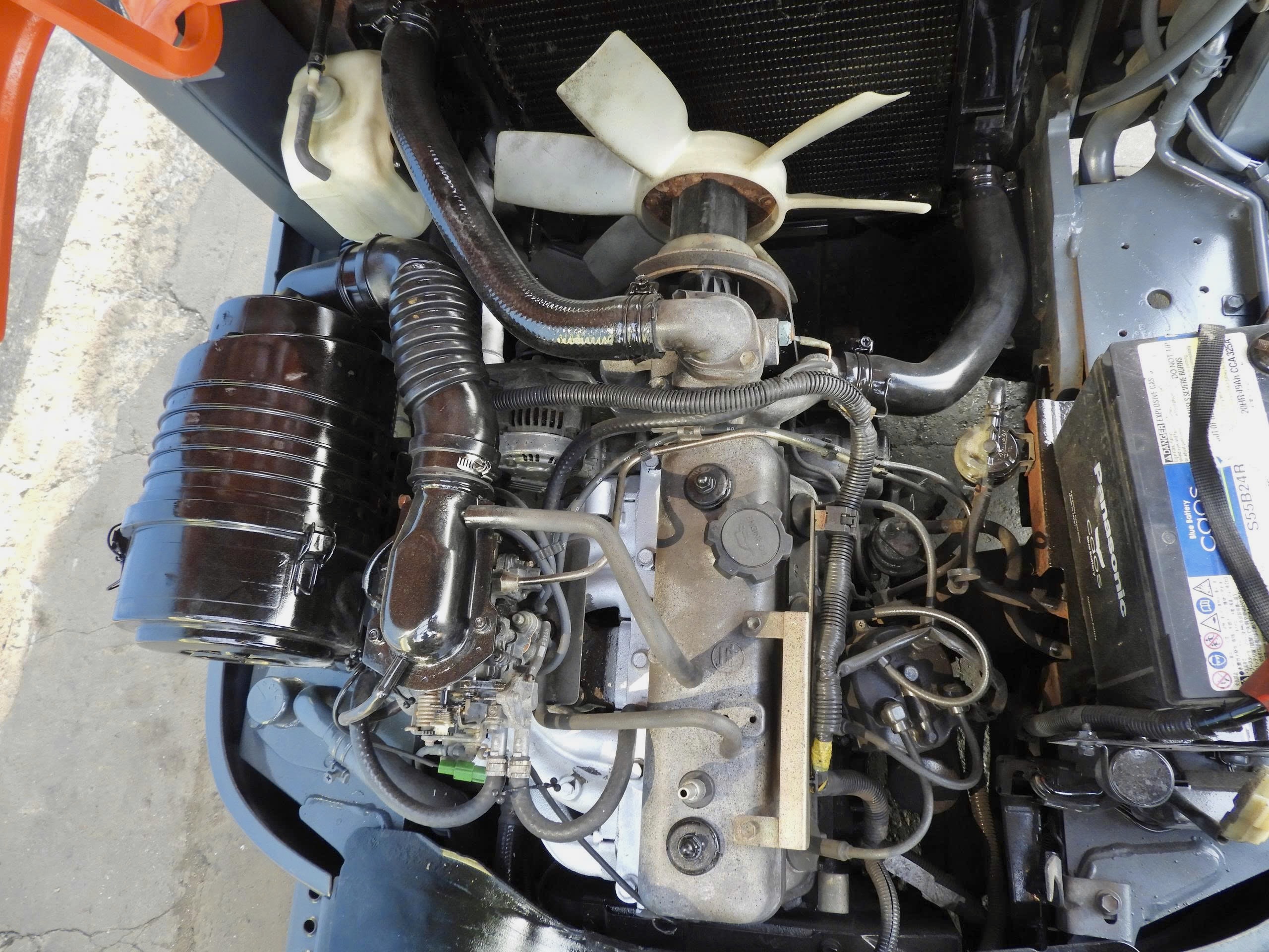 1トンガソリンフォークリフト TOYOTA 6FGL10 (17) 1トンガソリンフォークリフト TOYOTA 6FGL10 (17)