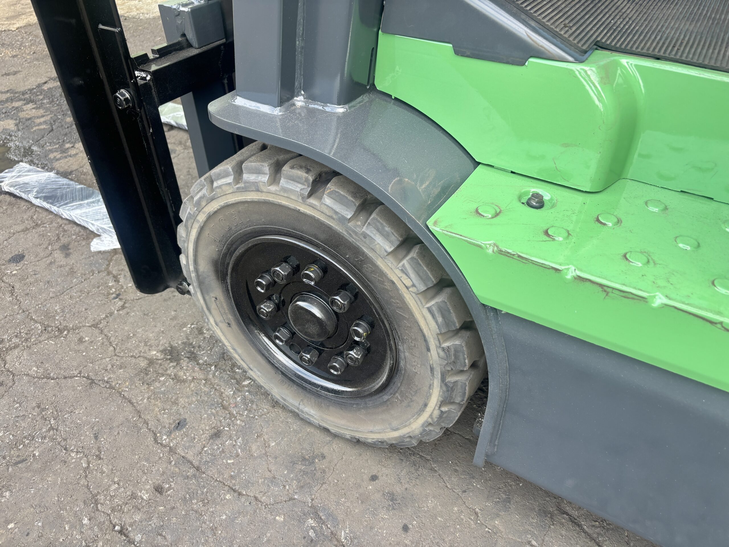 1トン電動フォークリフト トヨタ 7FBE10 (10) 1トン電動フォークリフト トヨタ 7FBE10 (10)