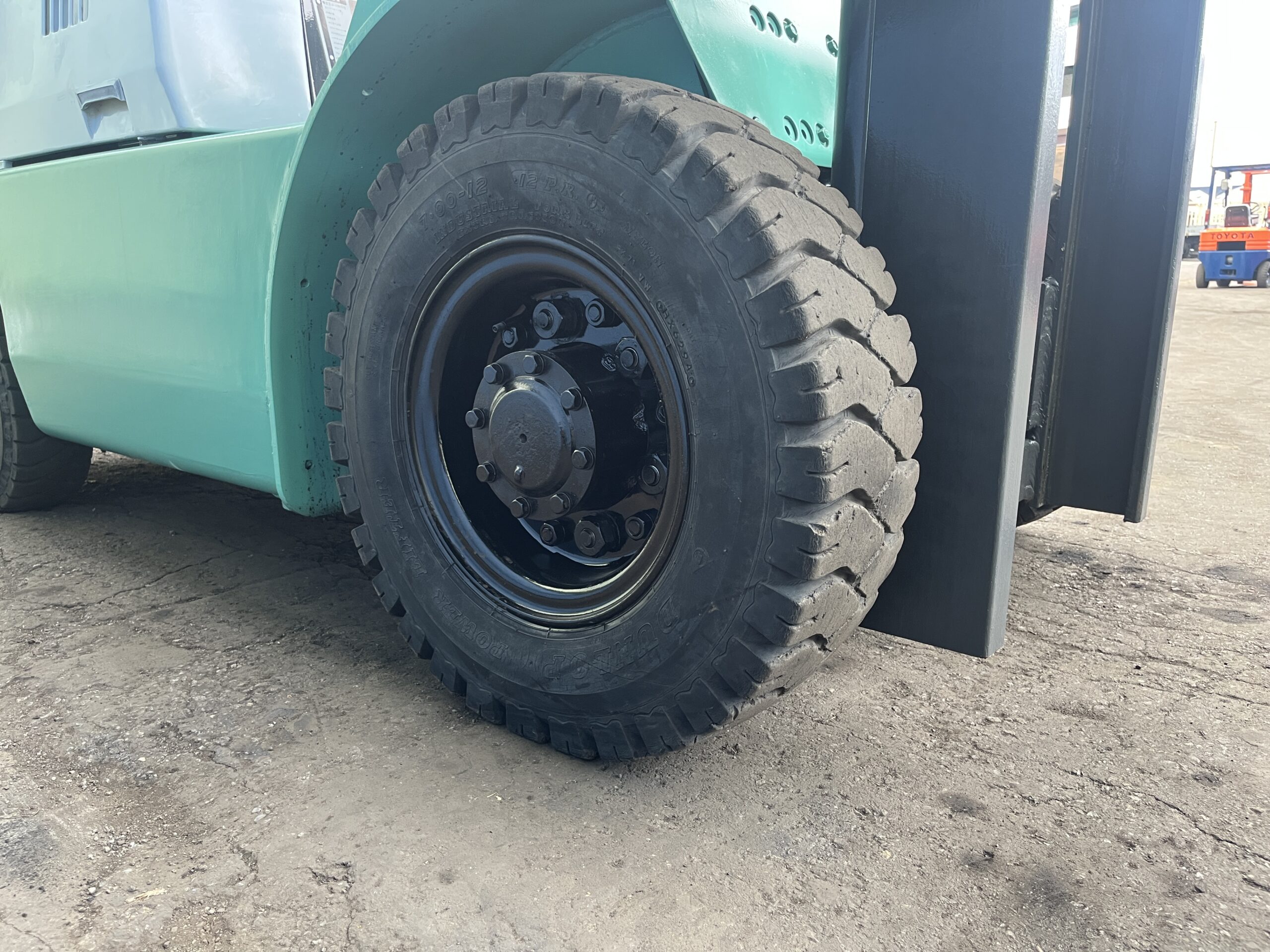 MITSUBISHI 2.5トン (12) MITSUBISHI 2.5トン (12)