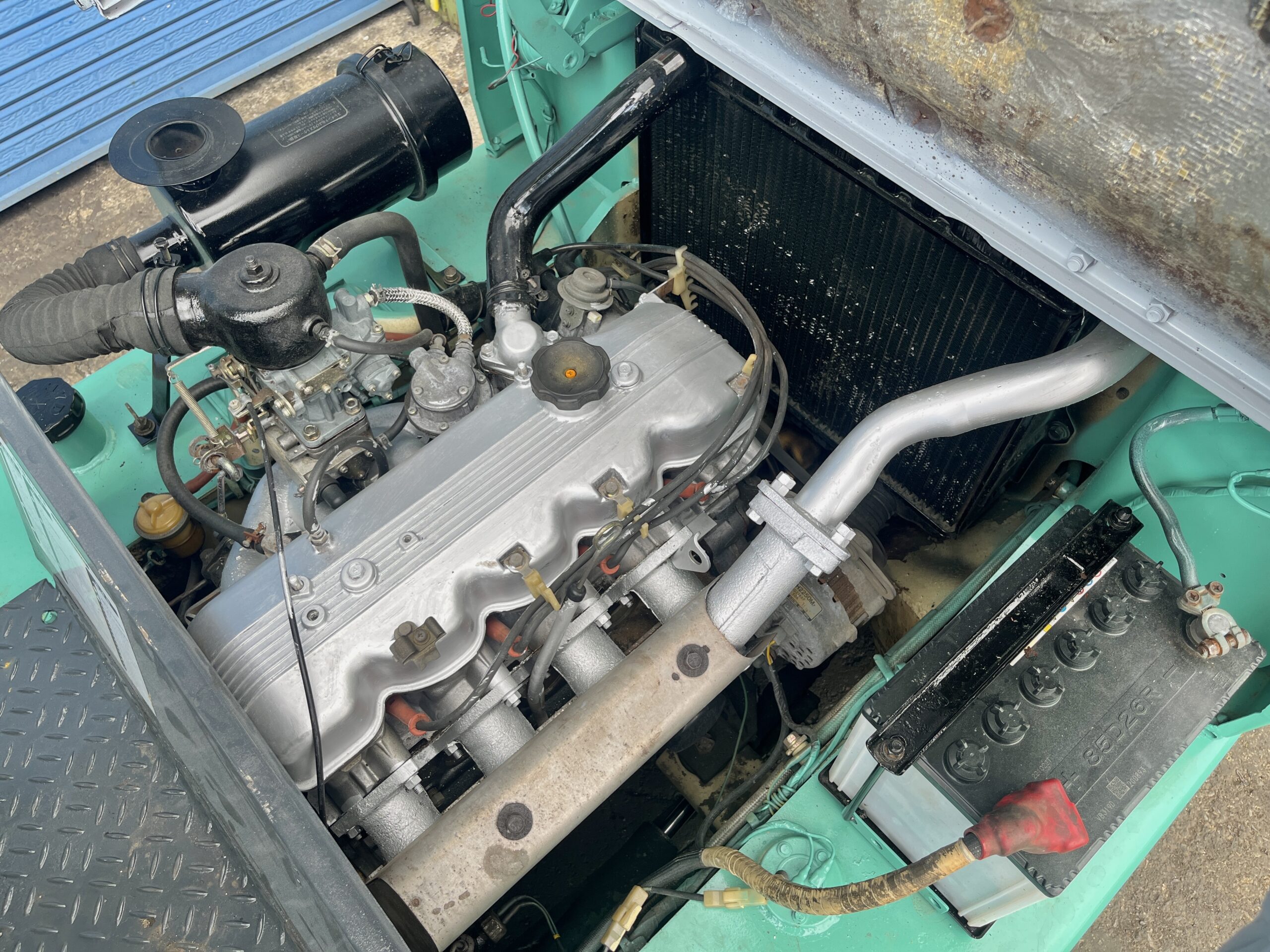 MITSUBISHI 2.5トン (15) MITSUBISHI 2.5トン (15)