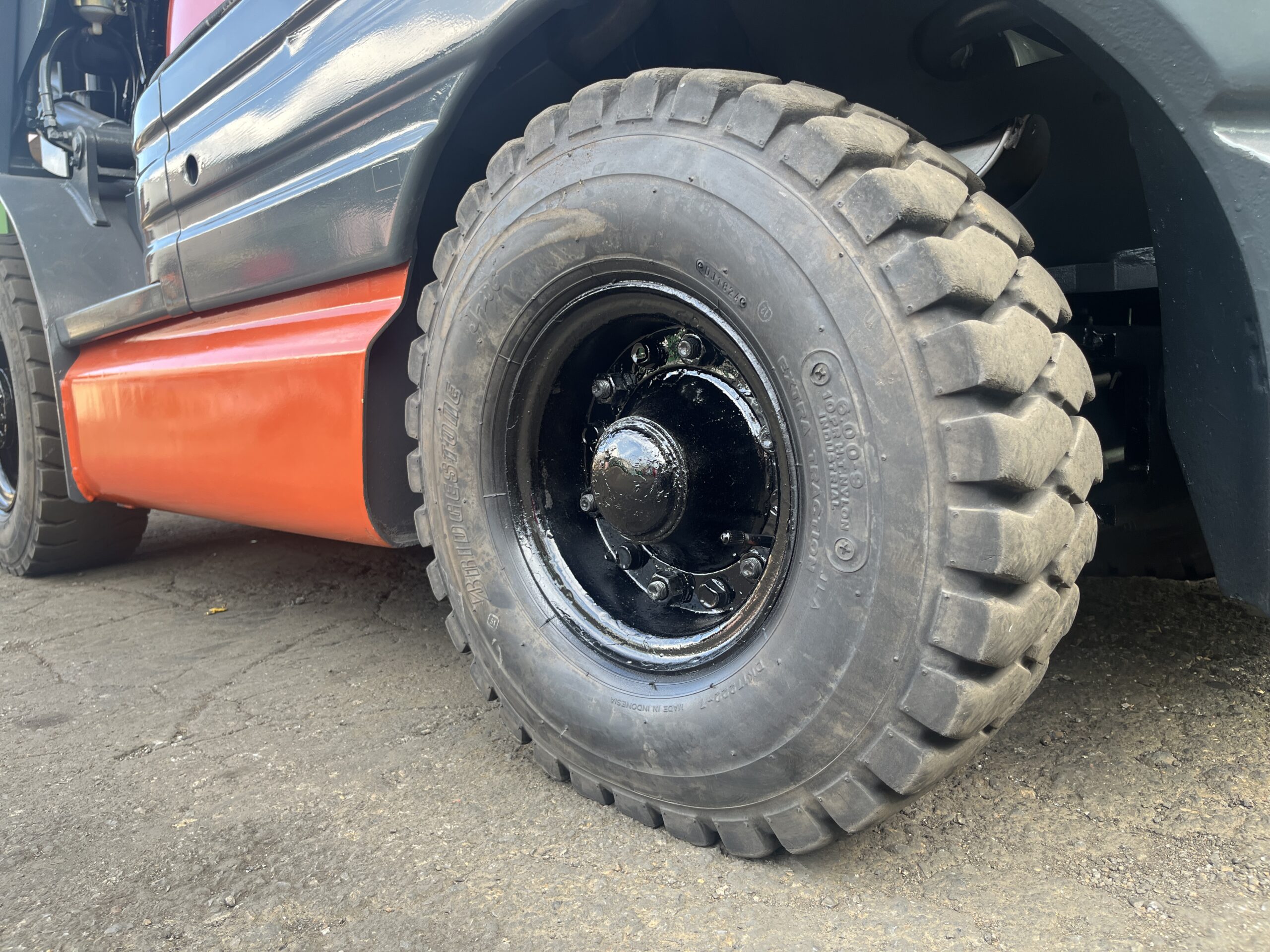 TOYOTA 6FG25サイドシフト、オートマ仕様 (13) TOYOTA 6FG25サイドシフト、オートマ仕様 (13)