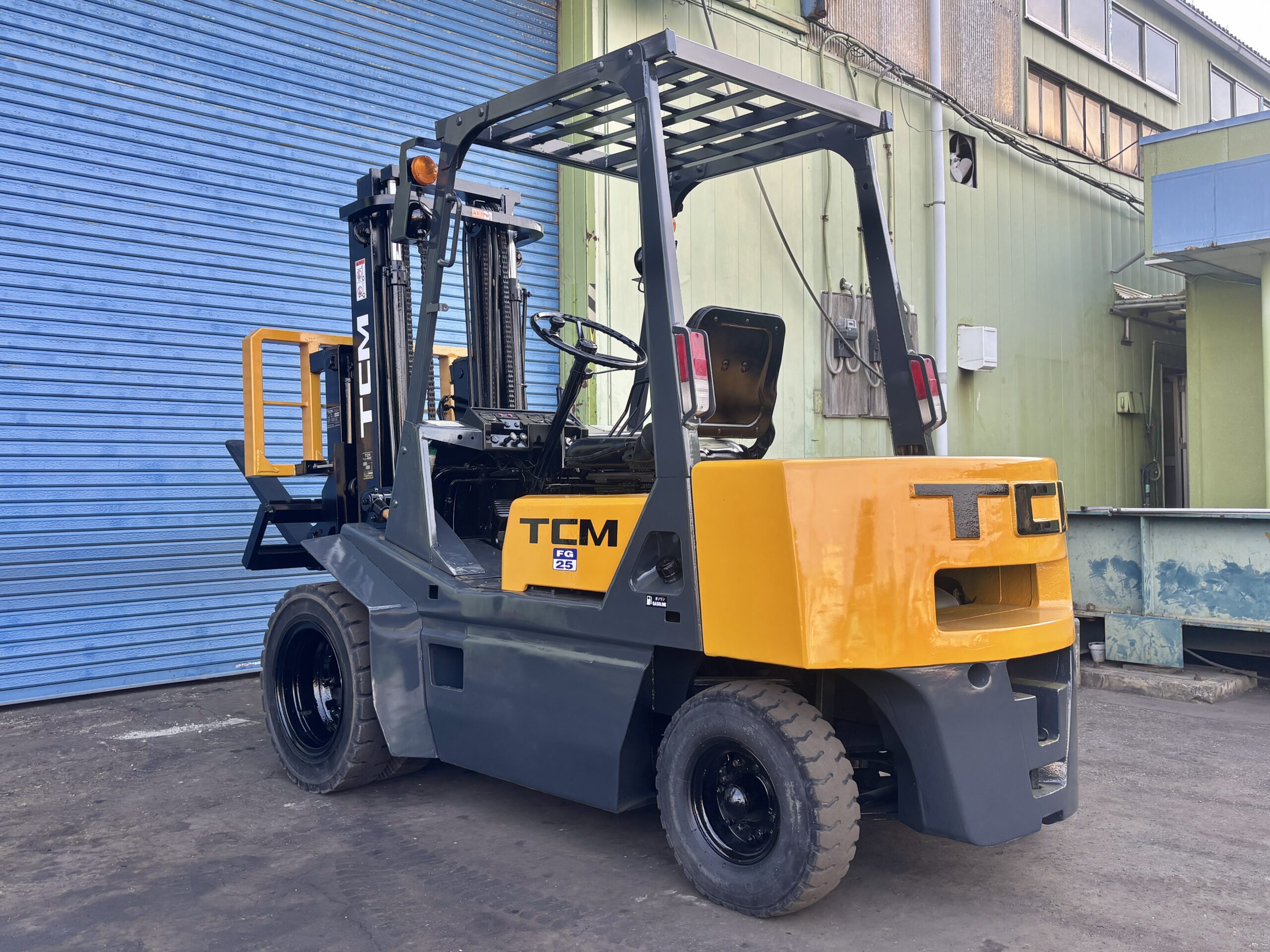 TCM FG25 ヒンジ (8) TCM FG25 ヒンジ (8)