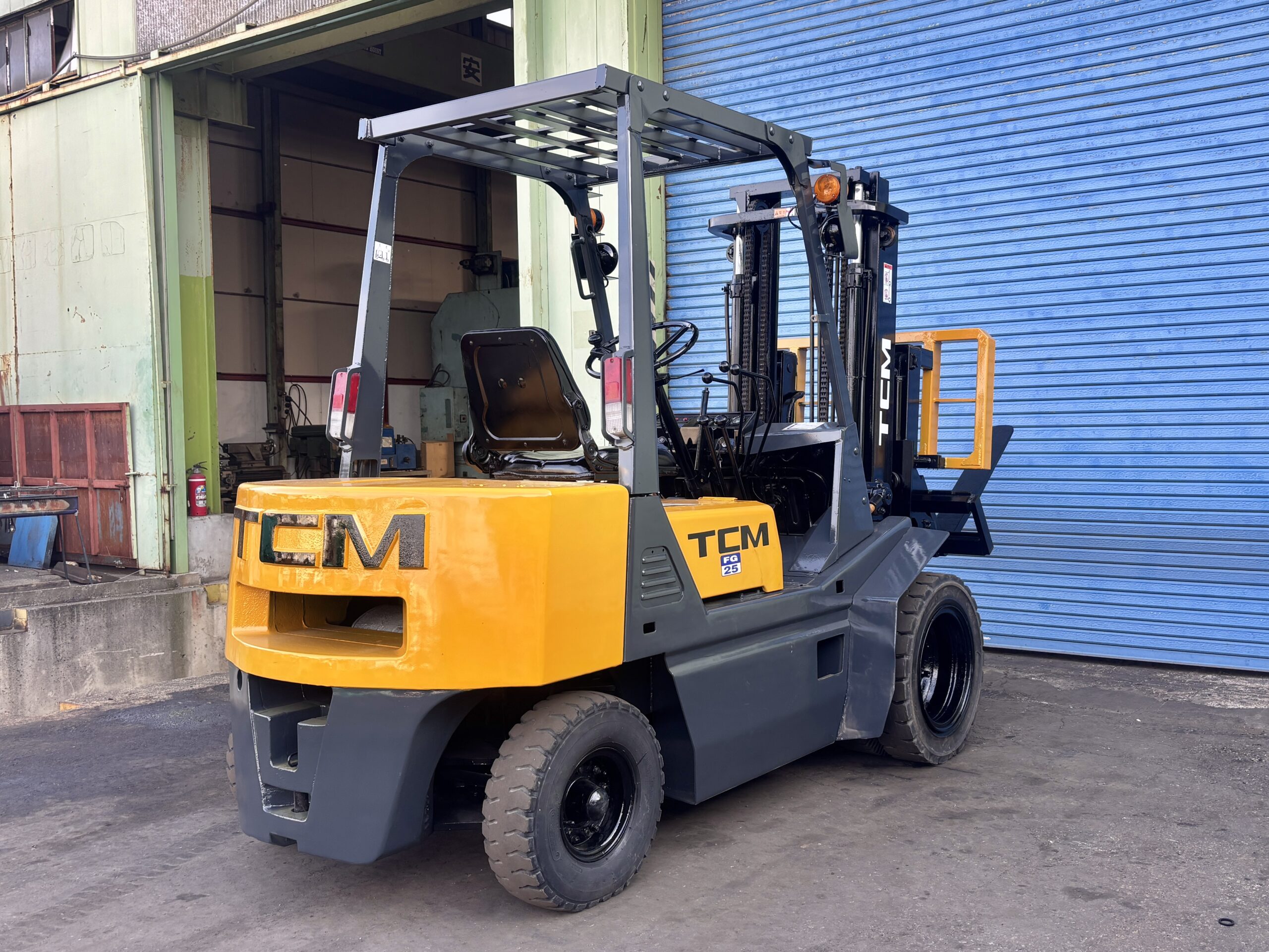 TCM FG25 ヒンジ (9) TCM FG25 ヒンジ (9)