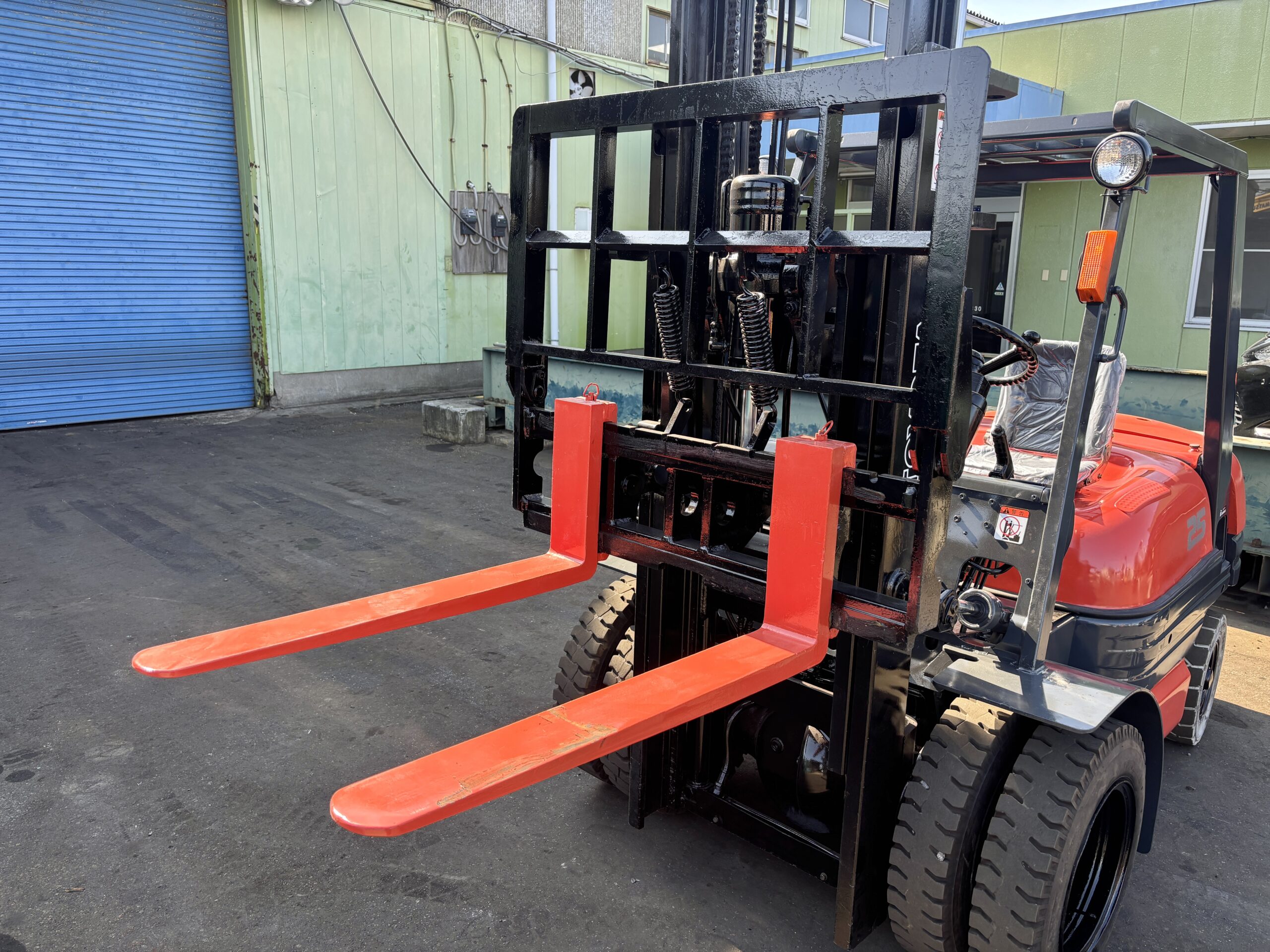 TOYOTA 6FGL25 ヒンジ (10) TOYOTA 6FGL25 ヒンジ (10)