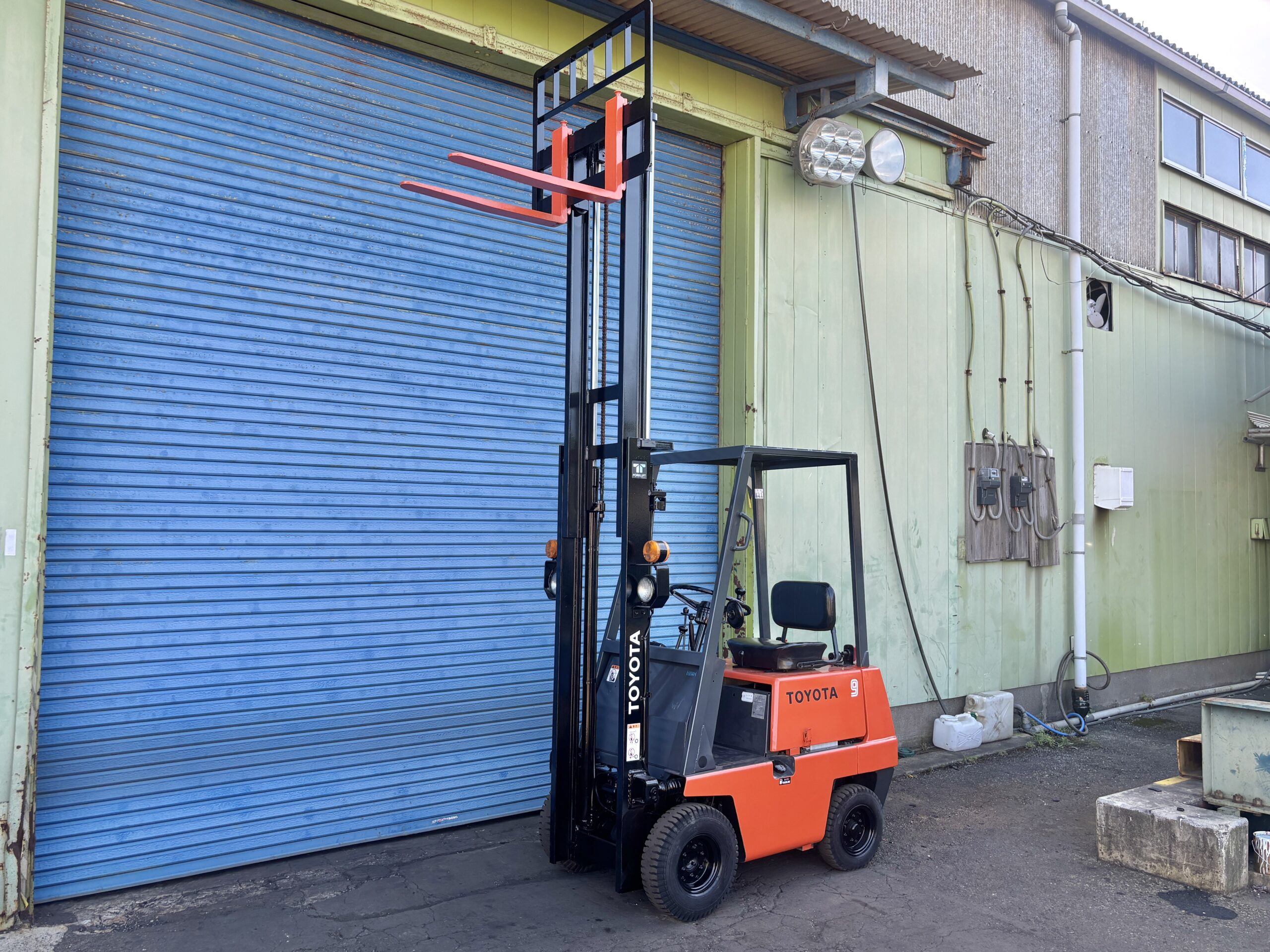 TOYOTA 2FGL9 (6) TOYOTA 2FGL9 (6)