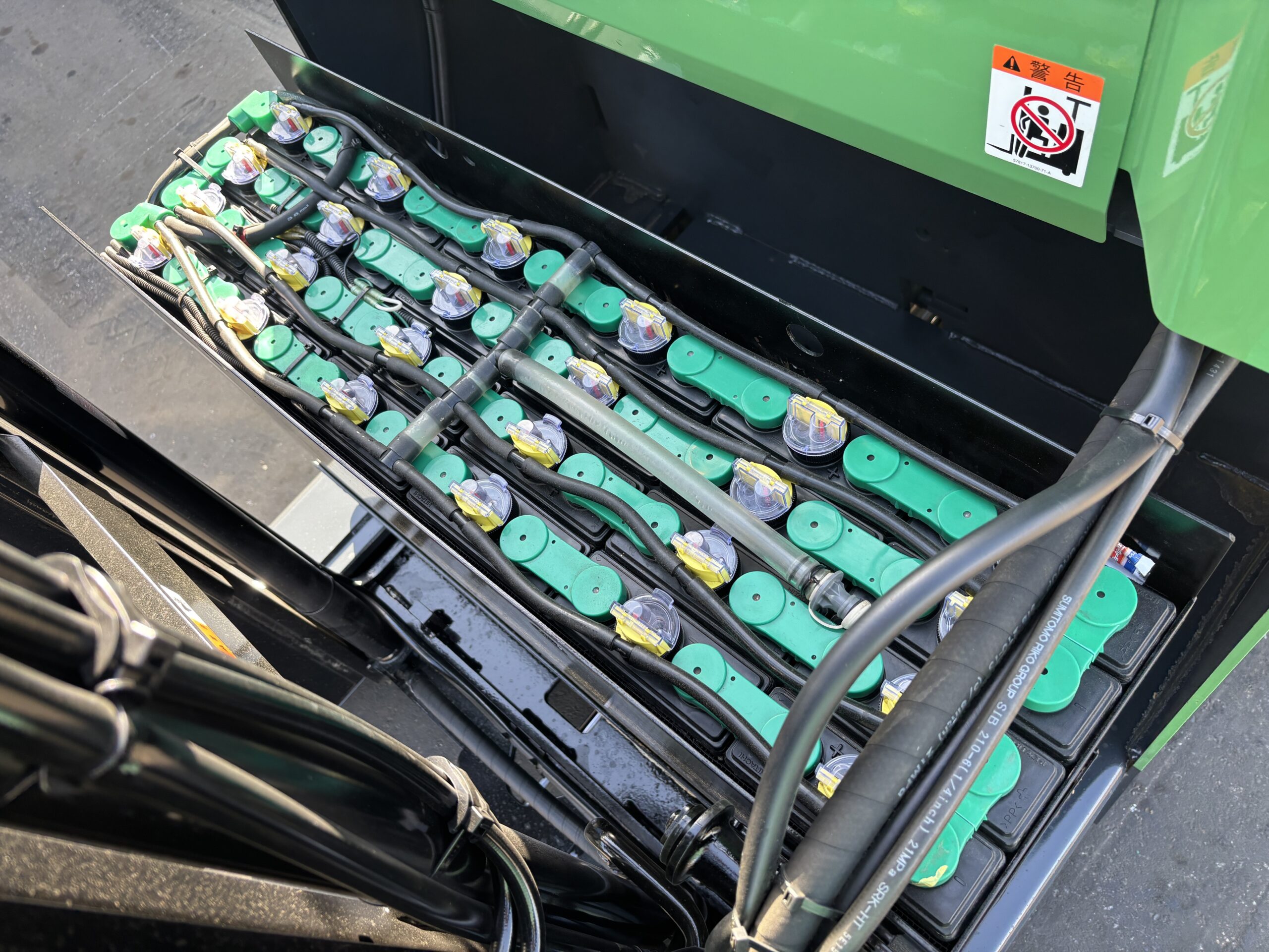 TOYOTA 8FBR10 (10) TOYOTA 8FBR10 (10)