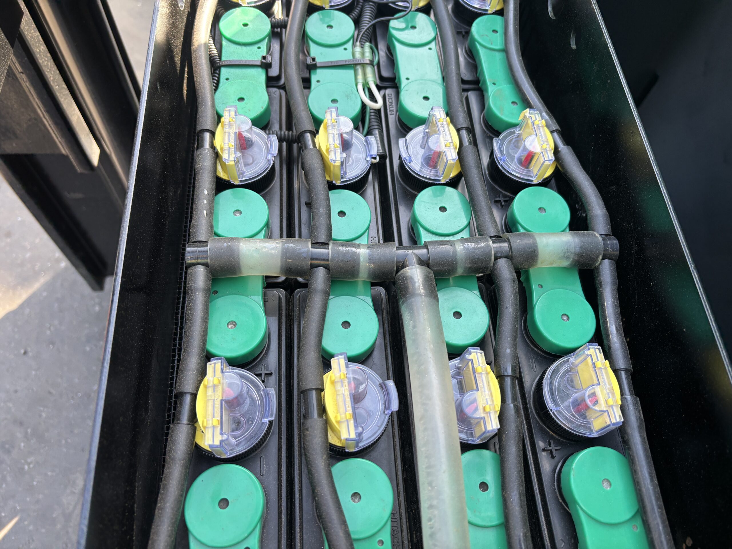 TOYOTA 8FBR10 (12) TOYOTA 8FBR10 (12)